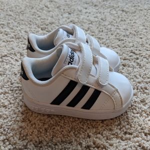 Baby/Toddler Adidas Sneakers